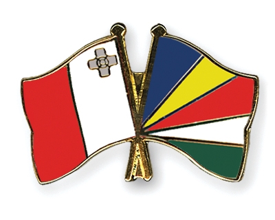 Fahnen Pins Malta Seychellen