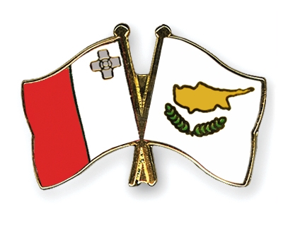 Fahnen Pins Malta Zypern