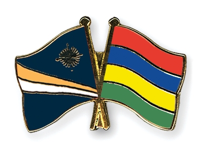 Fahnen Pins Marshallinseln Mauritius