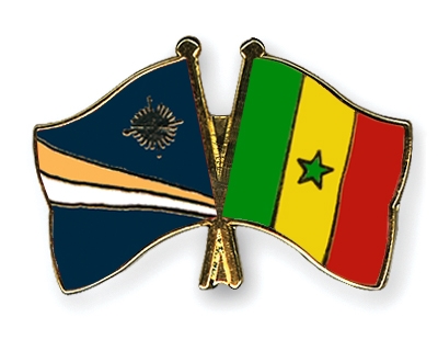 Fahnen Pins Marshallinseln Senegal