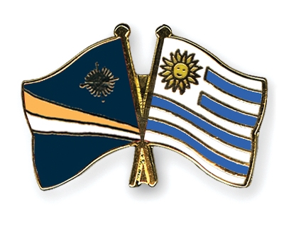 Fahnen Pins Marshallinseln Uruguay