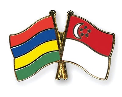 Fahnen Pins Mauritius Singapur