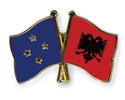 Fahnen Pins Mikronesien Albanien