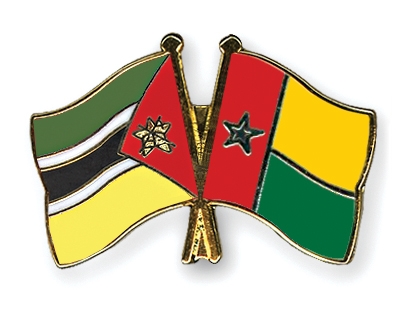 Fahnen Pins Mosambik Guinea-Bissau