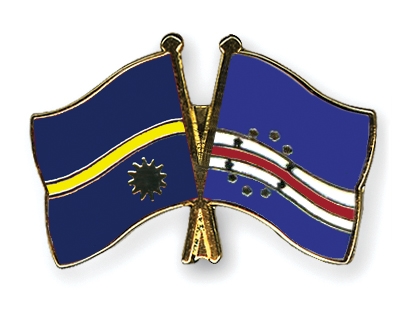 Fahnen Pins Nauru Kap-Verde