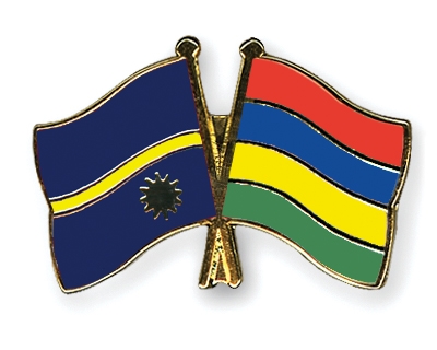 Fahnen Pins Nauru Mauritius