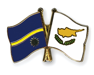 Fahnen Pins Nauru Zypern