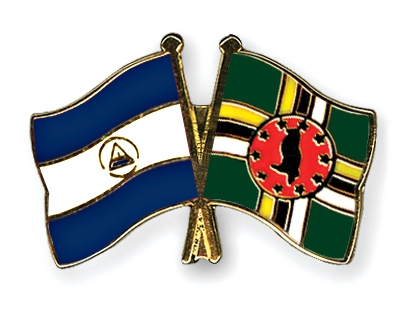 Fahnen Pins Nicaragua Dominica