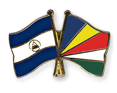 Fahnen Pins Nicaragua Seychellen