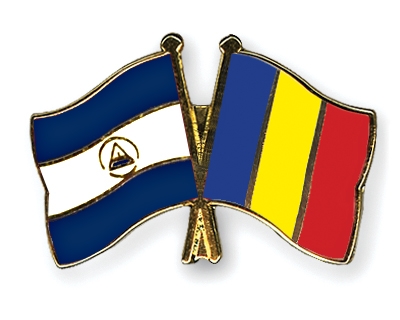 Fahnen Pins Nicaragua Tschad