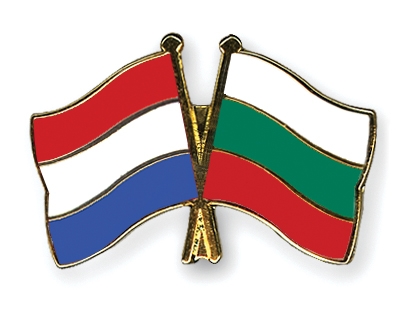 Fahnen Pins Niederlande Bulgarien