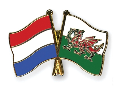 Fahnen Pins Niederlande Wales