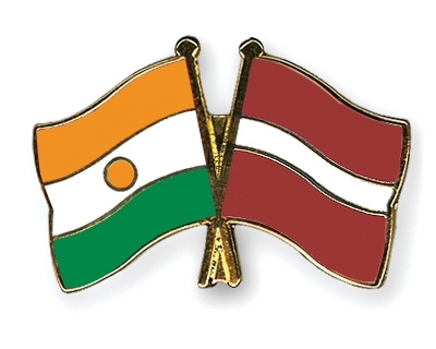 Fahnen Pins Niger Lettland