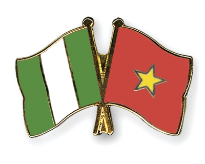 Fahnen Pins Nigeria Vietnam