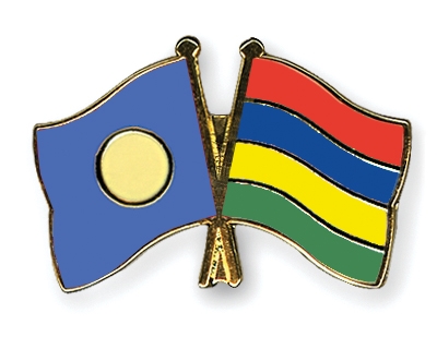 Fahnen Pins Palau Mauritius