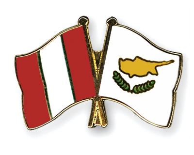 Fahnen Pins Peru Zypern