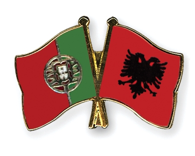 Fahnen Pins Portugal Albanien