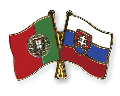 Flaggen- und Fahnen-Pins Portugal-Slowakei