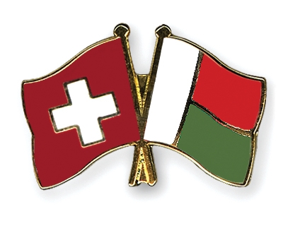 Fahnen Pins Schweiz Madagaskar