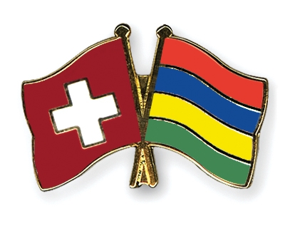 Fahnen Pins Schweiz Mauritius