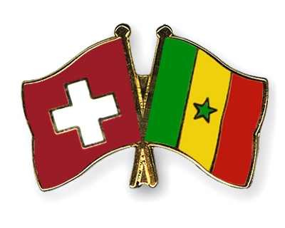 Fahnen Pins Schweiz Senegal