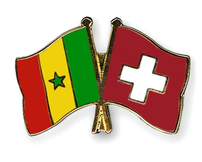 Fahnen Pins Senegal Schweiz