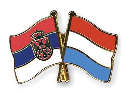Fahnen Pins Serbien Luxemburg