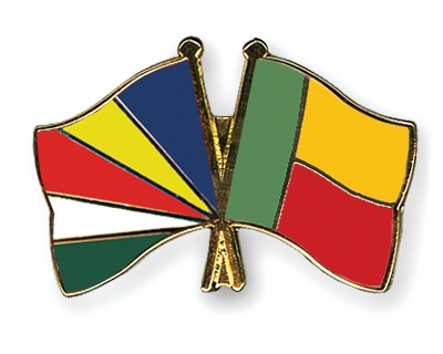 Fahnen Pins Seychellen Benin