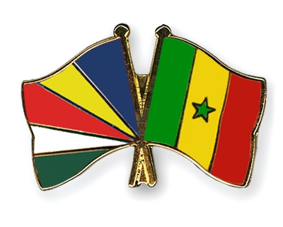 Fahnen Pins Seychellen Senegal