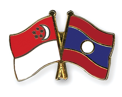 Fahnen Pins Singapur Laos