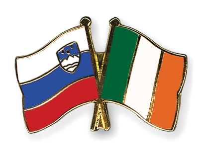 Fahnen Pins Slowenien Irland