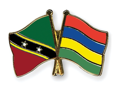 Fahnen Pins St-Kitts-und-Nevis Mauritius