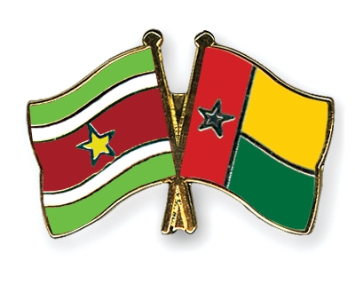 Fahnen Pins Surinam Guinea-Bissau