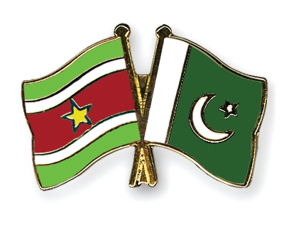 Fahnen Pins Surinam Pakistan