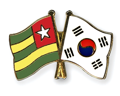 Fahnen Pins Togo Sdkorea