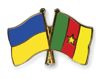 Fahnen Pins Ukraine Kamerun