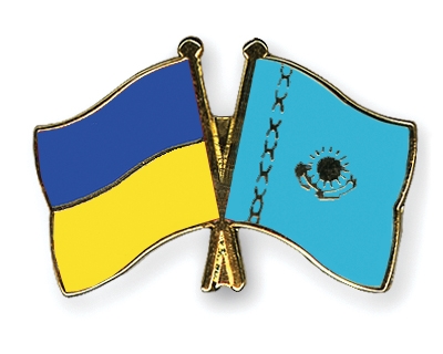 Fahnen Pins Ukraine Kasachstan