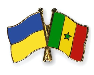 Fahnen Pins Ukraine Senegal