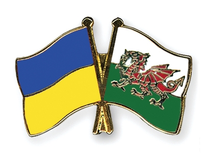 Fahnen Pins Ukraine Wales