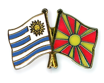 Fahnen Pins Uruguay Mazedonien