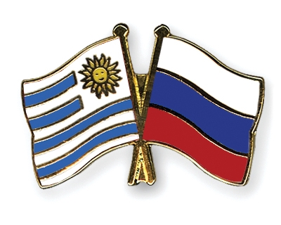 Fahnen Pins Uruguay Russland