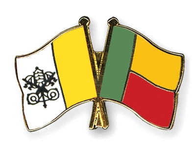 Fahnen Pins Vatikanstadt Benin