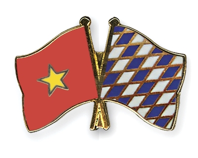 Fahnen Pins Vietnam Bayern