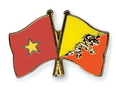 Fahnen Pins Vietnam Bhutan