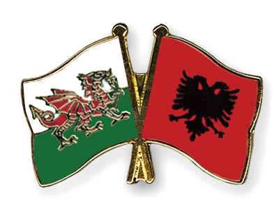 Fahnen Pins Wales Albanien