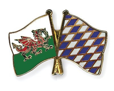 Fahnen Pins Wales Bayern