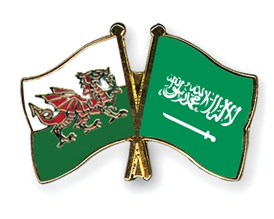 Fahnen Pins Wales Saudi-Arabien