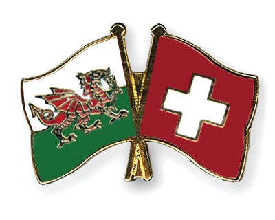 Fahnen Pins Wales Schweiz