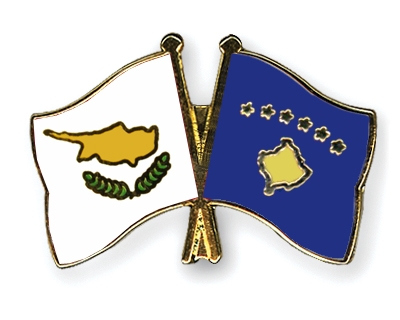 Fahnen Pins Zypern Kosovo