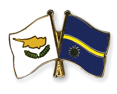 Fahnen Pins Zypern Nauru